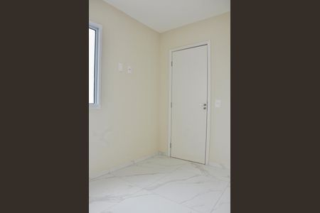 Apartamento para alugar com 37m², 2 quartos e 1 vaga Apartamento para alugar com 37m², 2 quartos e 1 vagaDetalhe - Quarto 01
