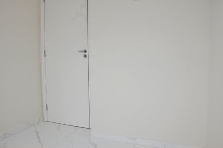 Apartamento para alugar com 37m², 2 quartos e 1 vaga Apartamento para alugar com 37m², 2 quartos e 1 vagaDetalhe - Quarto 02