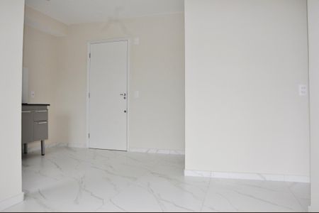 Apartamento para alugar com 37m², 2 quartos e 1 vaga Apartamento para alugar com 37m², 2 quartos e 1 vagaDetalhe - Sala