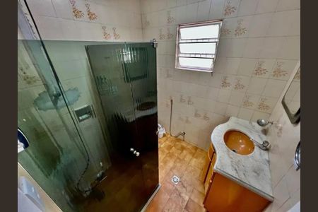 Casa para alugar com 198m², 3 quartos e 4 vagas Casa para alugar com 198m², 3 quartos e 4 vagasBanheiro