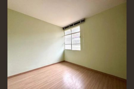 Casa para alugar com 198m², 3 quartos e 4 vagas Casa para alugar com 198m², 3 quartos e 4 vagasQuarto