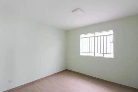 Casa para alugar com 198m², 3 quartos e 4 vagas Casa para alugar com 198m², 3 quartos e 4 vagasQuarto