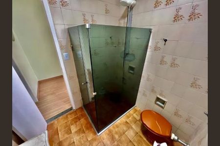 Casa para alugar com 198m², 3 quartos e 4 vagas Casa para alugar com 198m², 3 quartos e 4 vagasBanheiro