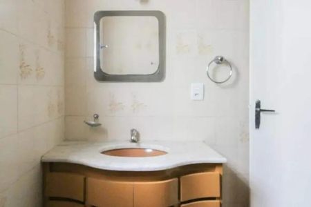 Casa para alugar com 198m², 3 quartos e 4 vagas Casa para alugar com 198m², 3 quartos e 4 vagasBanheiro