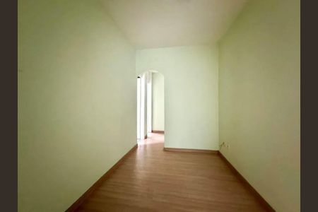 Casa para alugar com 198m², 3 quartos e 4 vagas Casa para alugar com 198m², 3 quartos e 4 vagasQuarto