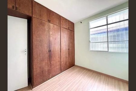 Casa para alugar com 198m², 3 quartos e 4 vagas Casa para alugar com 198m², 3 quartos e 4 vagasQuarto
