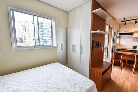 Quarto de kitnet/studio à venda com 1 quarto, 30m² em Liberdade, São Paulo