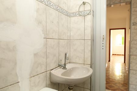 Casa para alugar com 45m², 1 quarto e sem vagaBanheiro