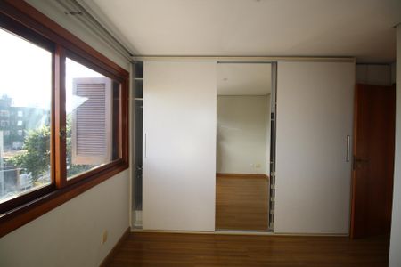 Apartamento à venda com 101m², 3 quartos e 2 vagasSuíte 1