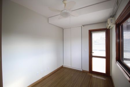 Apartamento à venda com 101m², 3 quartos e 2 vagasQuarto 2