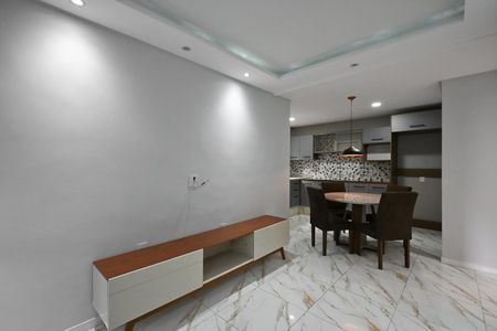 Sala de casa para alugar com 2 quartos, 44m² em Parque Assuncao, Taboão da Serra