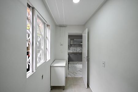 Casa para alugar com 44m², 2 quartos e sem vagaÁrea de Serviço 