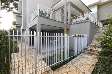Casa de condomínio para alugar com 346m², 4 quartos e 4 vagasÁrea externa