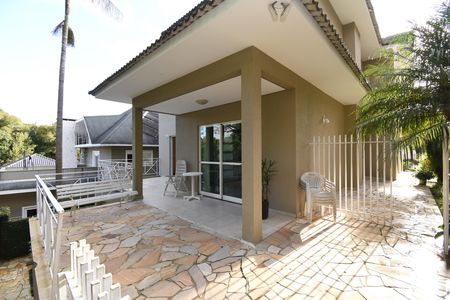 Casa de condomínio para alugar com 346m², 4 quartos e 4 vagasÁrea externa