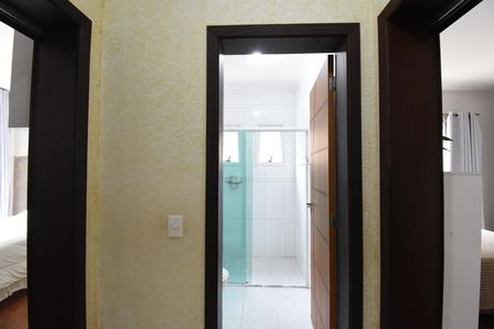 Casa de condomínio para alugar com 346m², 4 quartos e 4 vagasBanheiro Demi-Suíte