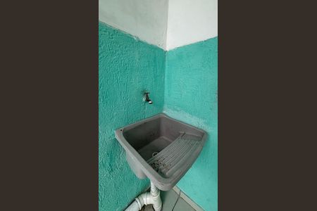 Quintal - Area de Serviço de casa para alugar com 2 quartos, 120m² em Vila João Ramalho, Santo André