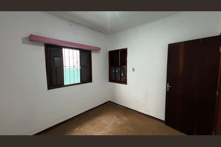 Casa para alugar com 120m², 2 quartos e 2 vagas Casa para alugar com 120m², 2 quartos e 2 vagasQuarto 2