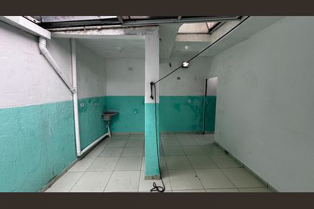 Casa para alugar com 120m², 2 quartos e 2 vagas Casa para alugar com 120m², 2 quartos e 2 vagasQuintal - Area de Serviço