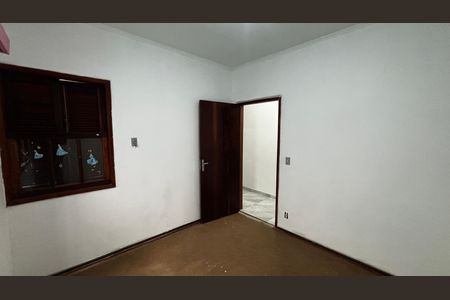 Casa para alugar com 120m², 2 quartos e 2 vagas Casa para alugar com 120m², 2 quartos e 2 vagasQuarto 2