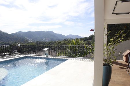 Casa de condomínio para alugar com 400m², 3 quartos e 2 vagasPiscina