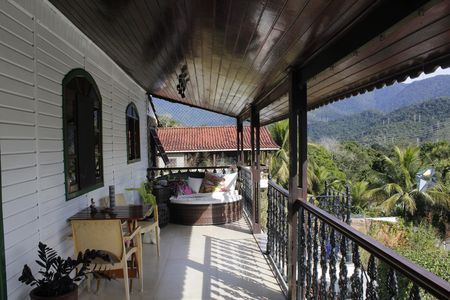 Varanda da Sala de casa de condomínio para alugar com 3 quartos, 400m² em Jacarepaguá, Rio de Janeiro