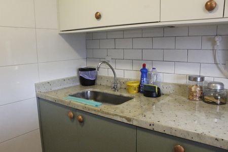 Casa de condomínio para alugar com 400m², 3 quartos e 2 vagasCozinha