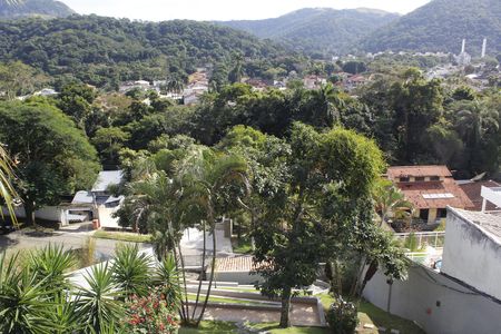Casa de condomínio para alugar com 400m², 3 quartos e 2 vagasEntrada