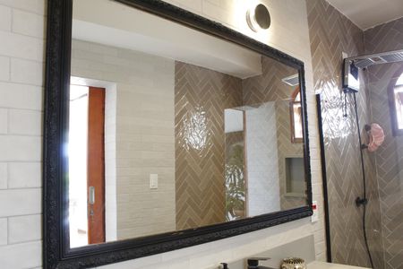 Casa de condomínio para alugar com 400m², 3 quartos e 2 vagasBanheiro