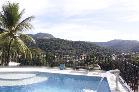 Casa de condomínio para alugar com 400m², 3 quartos e 2 vagasPiscina