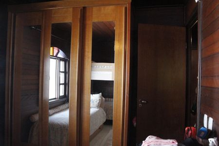 Casa de condomínio para alugar com 400m², 3 quartos e 2 vagasQuarto 2