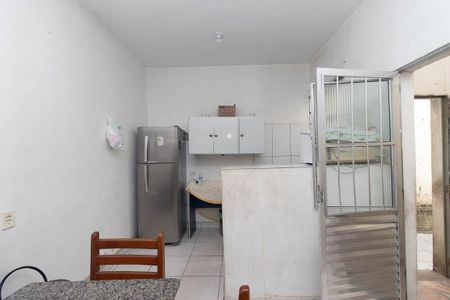 Casa à venda com 240m², 5 quartos e 1 vaga Casa à venda com 240m², 5 quartos e 1 vagaCasa 3 -Sala/Cozinha