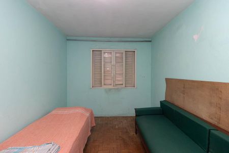 Casa à venda com 240m², 5 quartos e 1 vaga Casa à venda com 240m², 5 quartos e 1 vagaQuarto 1