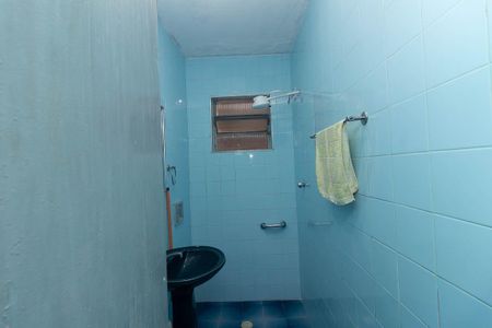 Casa à venda com 240m², 5 quartos e 1 vaga Casa à venda com 240m², 5 quartos e 1 vagaBanheiro social