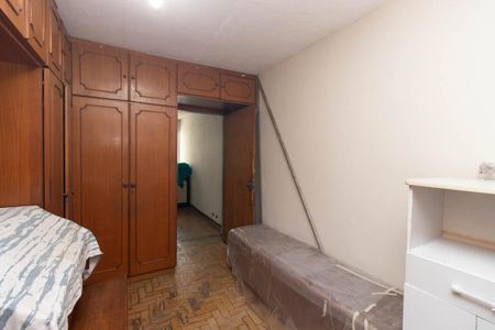 Casa à venda com 240m², 5 quartos e 1 vaga Casa à venda com 240m², 5 quartos e 1 vagaQuarto 2