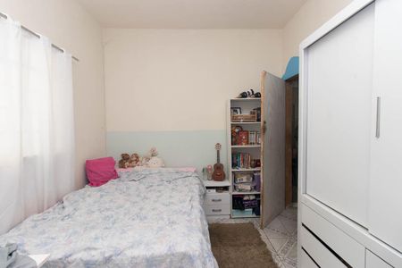 Casa à venda com 240m², 5 quartos e 1 vaga Casa à venda com 240m², 5 quartos e 1 vagaCasa 2 - Quarto