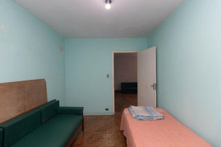 Casa à venda com 240m², 5 quartos e 1 vaga Casa à venda com 240m², 5 quartos e 1 vagaQuarto 1