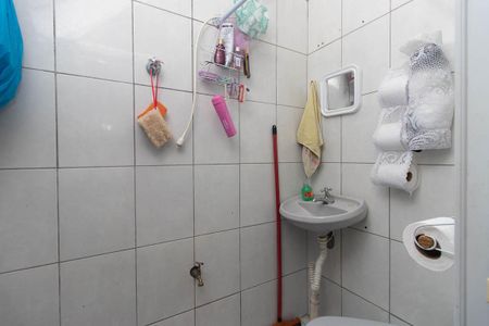 Casa à venda com 240m², 5 quartos e 1 vaga Casa à venda com 240m², 5 quartos e 1 vagaBanheiro da suíte
