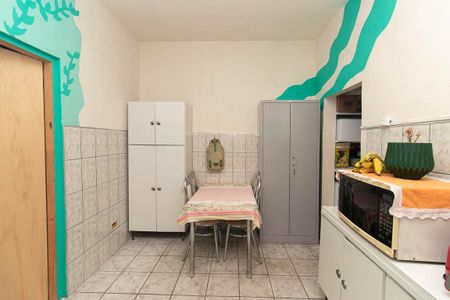 Casa à venda com 240m², 5 quartos e 1 vaga Casa à venda com 240m², 5 quartos e 1 vagaCasa 2 - Sala/Cozinha