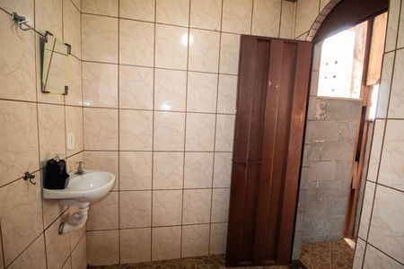 Casa para alugar com 120m², 3 quartos e 4 vagas Casa para alugar com 120m², 3 quartos e 4 vagasBanheiro de Serviço
