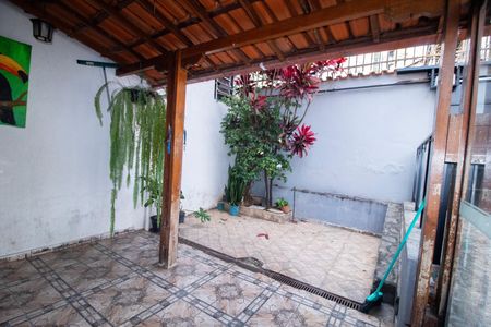 Casa para alugar com 120m², 3 quartos e 4 vagas Casa para alugar com 120m², 3 quartos e 4 vagasÁrea externa- Varanda da Sala