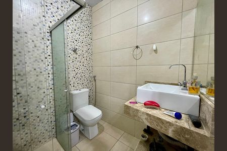 Casa para alugar com 200m², 3 quartos e 2 vagas