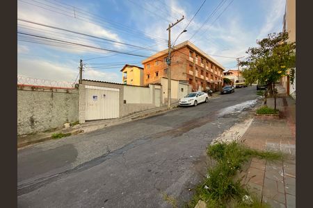 Casa para alugar com 3 quartos, 200m² em Renascença, Belo Horizonte