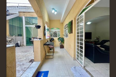 Casa para alugar com 3 quartos, 200m² em Renascença, Belo Horizonte