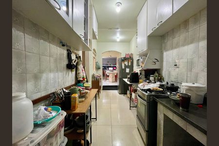 Casa para alugar com 200m², 3 quartos e 2 vagas