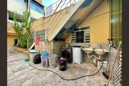 Casa para alugar com 200m², 3 quartos e 2 vagas