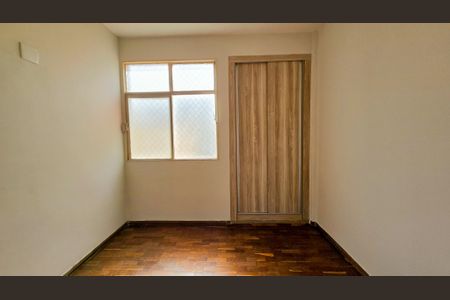 Apartamento à venda com 3 quartos, 97m² em Calafate, Belo Horizonte