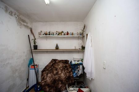 Casa à venda com 130m², 4 quartos e 2 vagasQuarto de Serviço