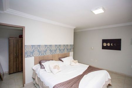 Casa à venda com 130m², 4 quartos e 2 vagasQuarto Suíte