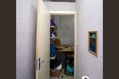 Casa à venda com 130m², 4 quartos e 2 vagasLavabo