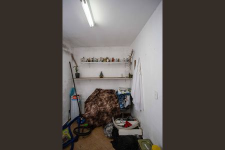 Casa à venda com 130m², 4 quartos e 2 vagasQuarto de Serviço